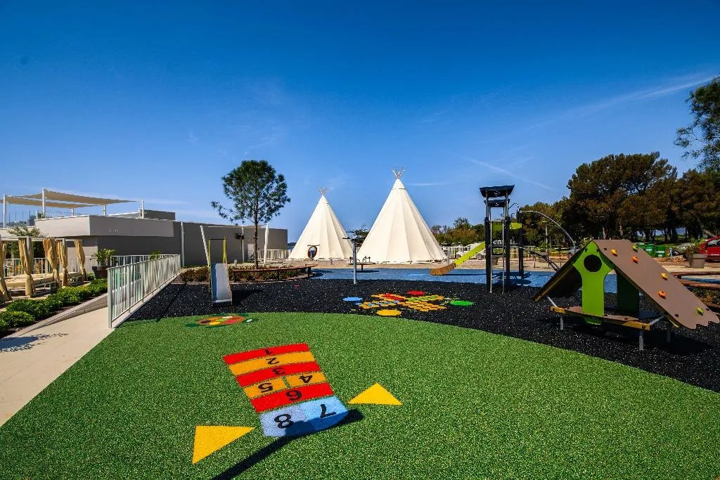 Sports and Entertainment, Arena Grand Kazela Camping Homes, Istria