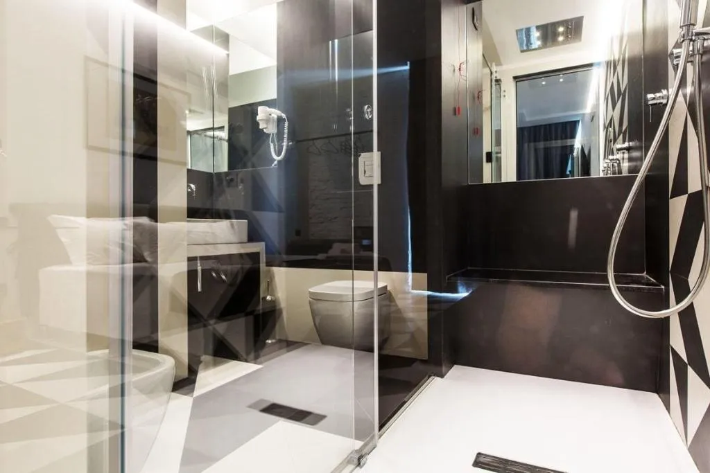 Room, The Boutique Napoli Suite, Naples