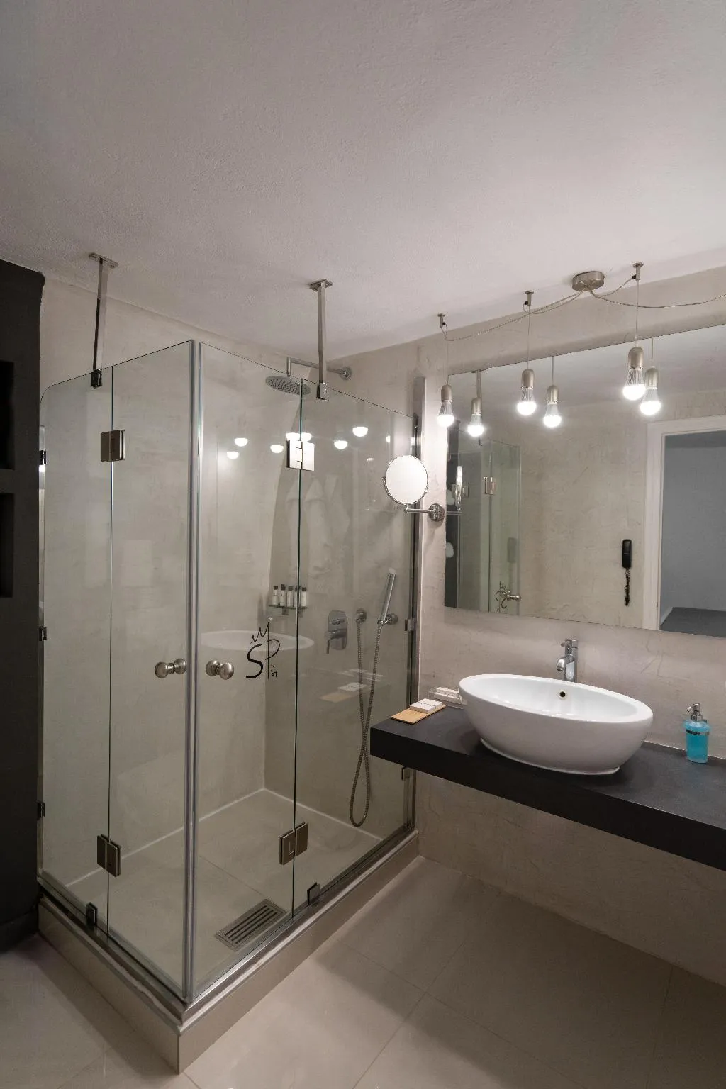 QUADRUPLE TWO BEDROOMS ONE BATHROOM Room, Santorini Princess Spa Hotel, Santorini