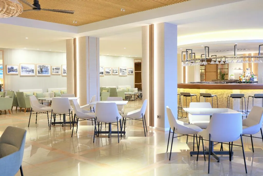 Bar, Iberostar Selection Jardin del Sol Suites - Adults, Majorca
