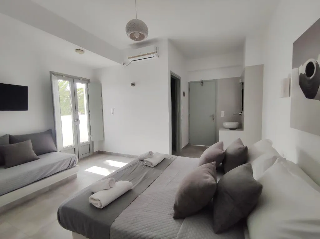DOUBLE DELUXE Room, Sandy's Paradise Infinity, Santorini