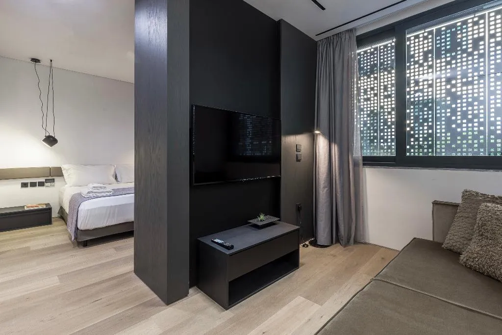 JUNIOR SUITE STANDARD Room, The Duke Boutique Suites, Athens