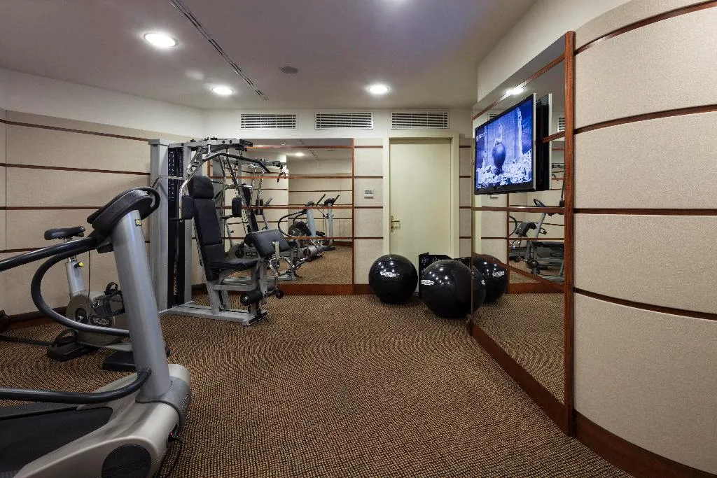 Sports and Entertainment, UNA HOTELS Cusani Milano, Milan