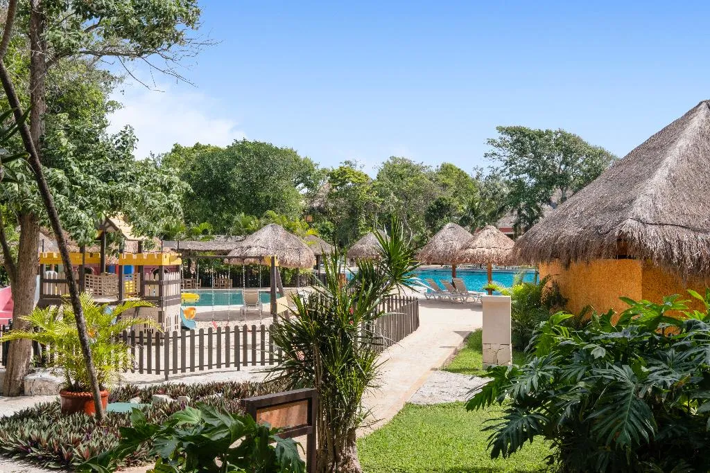 DOUBLE STANDARD Room, Iberostar Waves Tucan All Inclusive, Cancun Area