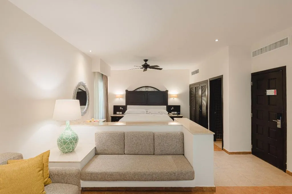 JUNIOR SUITE STANDARD Room, Occidental at Xcaret Destination, Cancun Area