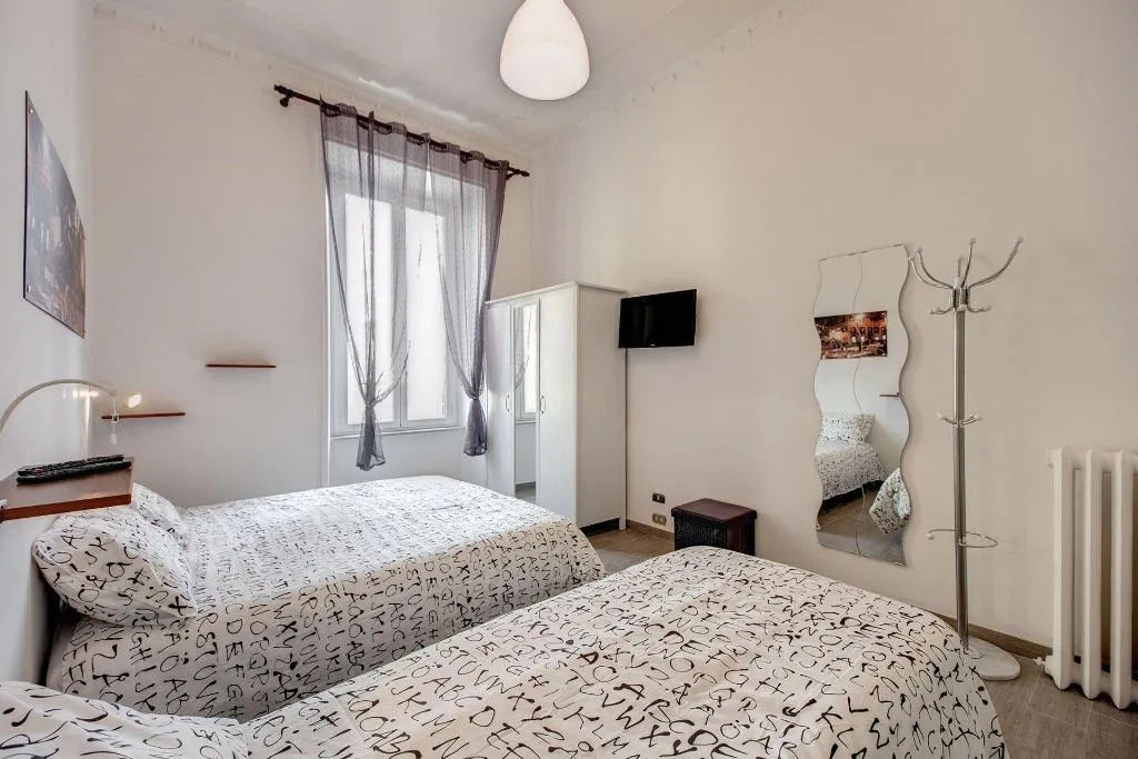 Room, Domus 78, Rome