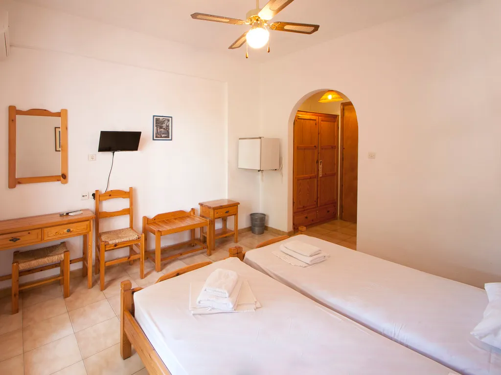 Double or Twin STANDARD Room, Pension Eliza, Skiathos