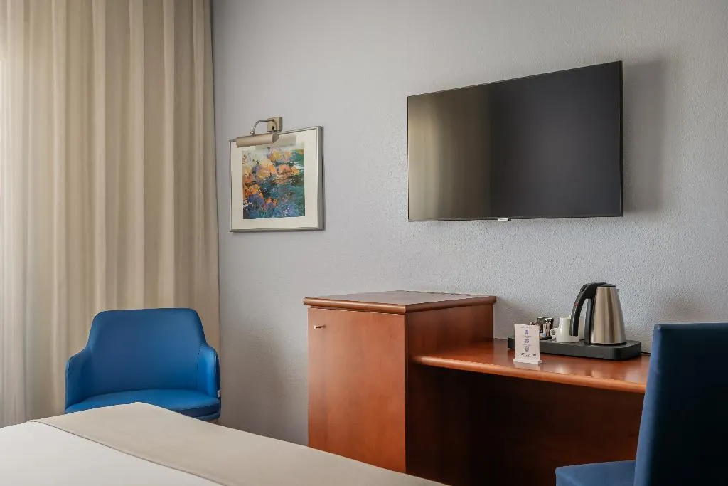 DOUBLE SINGLE USE WITH BALCONY Room, Delfin, Costa Brava