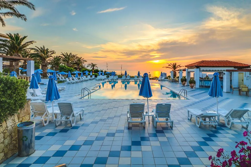 Pool, Creta Royal, Crete