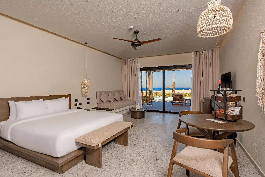 JUNIOR SUITE ONE BEDROOM WITH AIR CONDITIONING Room, SENTIDO Naga Bay, Red Sea Riviera