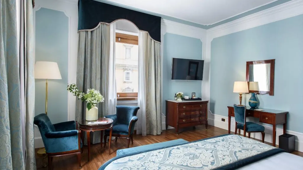 Double or Twin SUPERIOR Room, Bettoja Hotel Mediterraneo, Rome