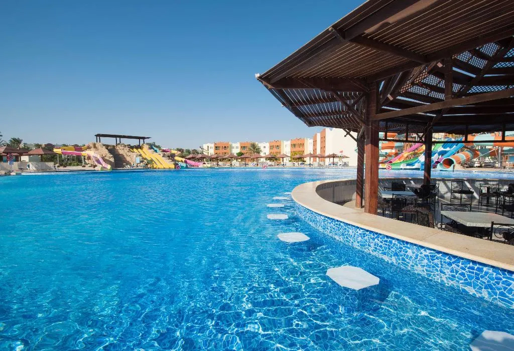 Bar, Sunrise Royal Makadi Resort, Red Sea Riviera