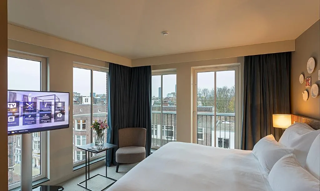 STUDIO STANDARD Room, Pestana Amsterdam Riverside, Amsterdam