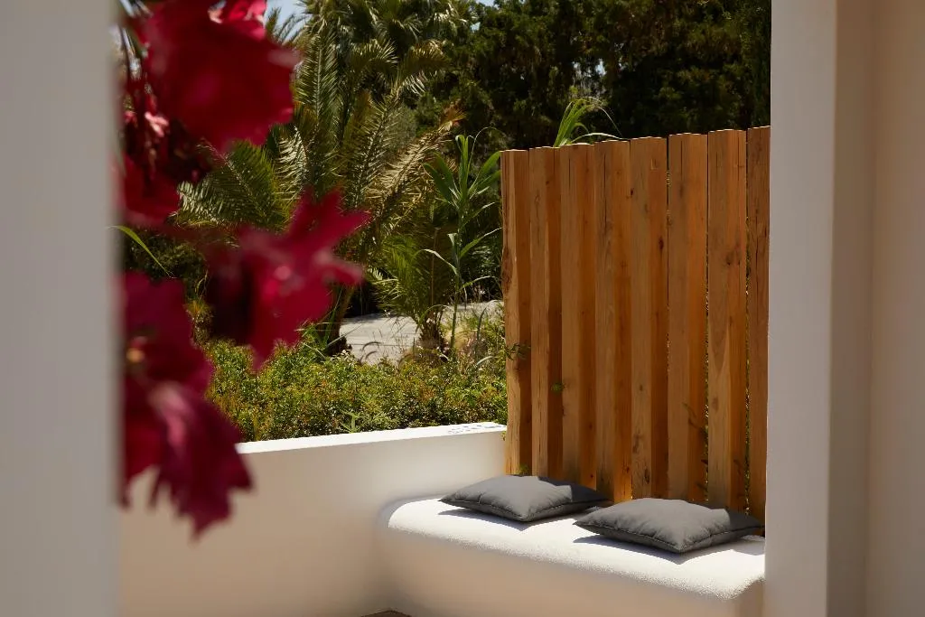 BUNGALOW SUPERIOR Room, Minos Beach Art Hotel, a Member of Design Hotels, Crete