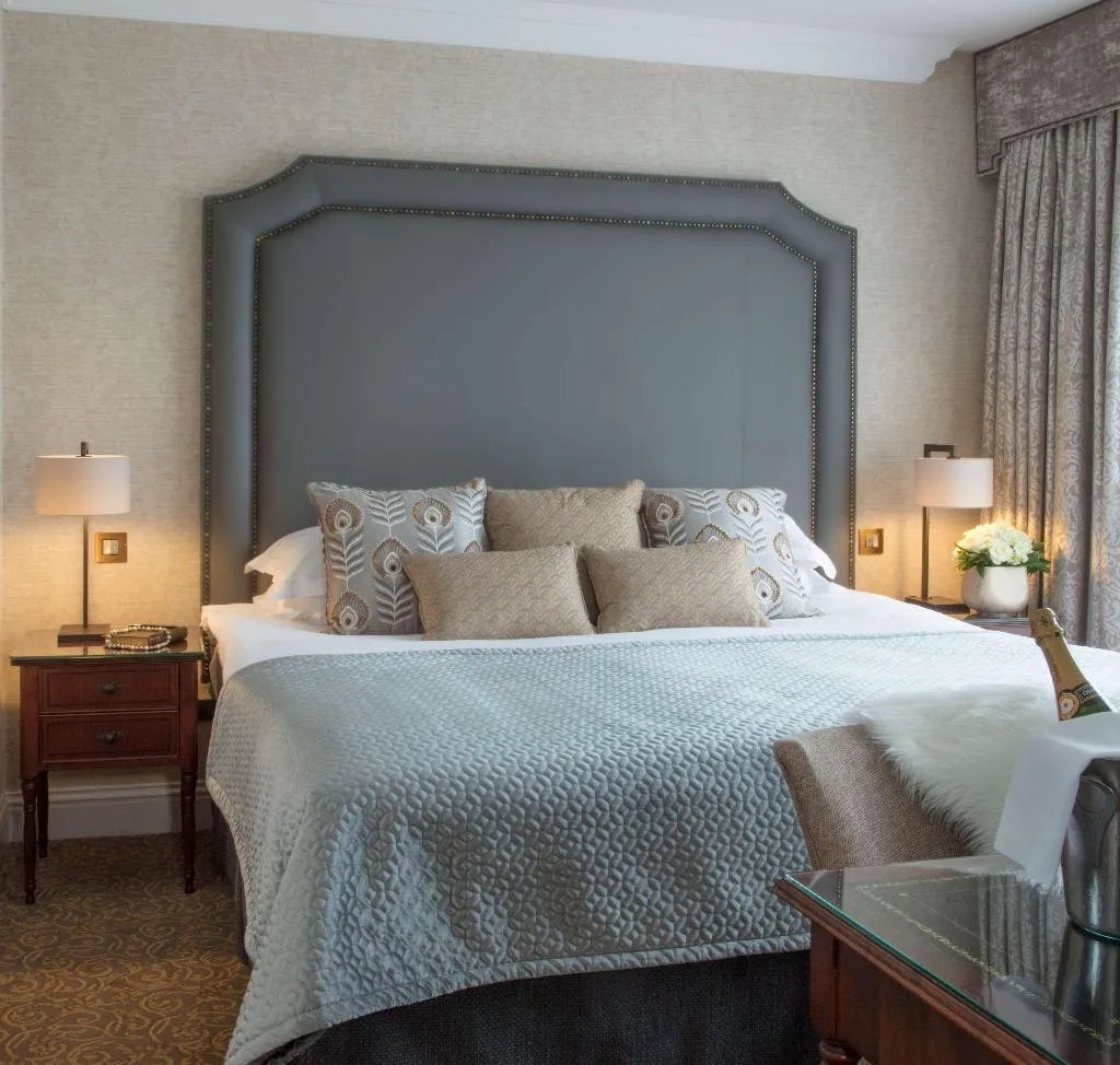 SUITE STANDARD Room, St Helens Hotel, Dublin