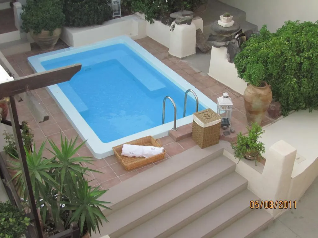 Pool, Lava Suites & Lounge, Santorini