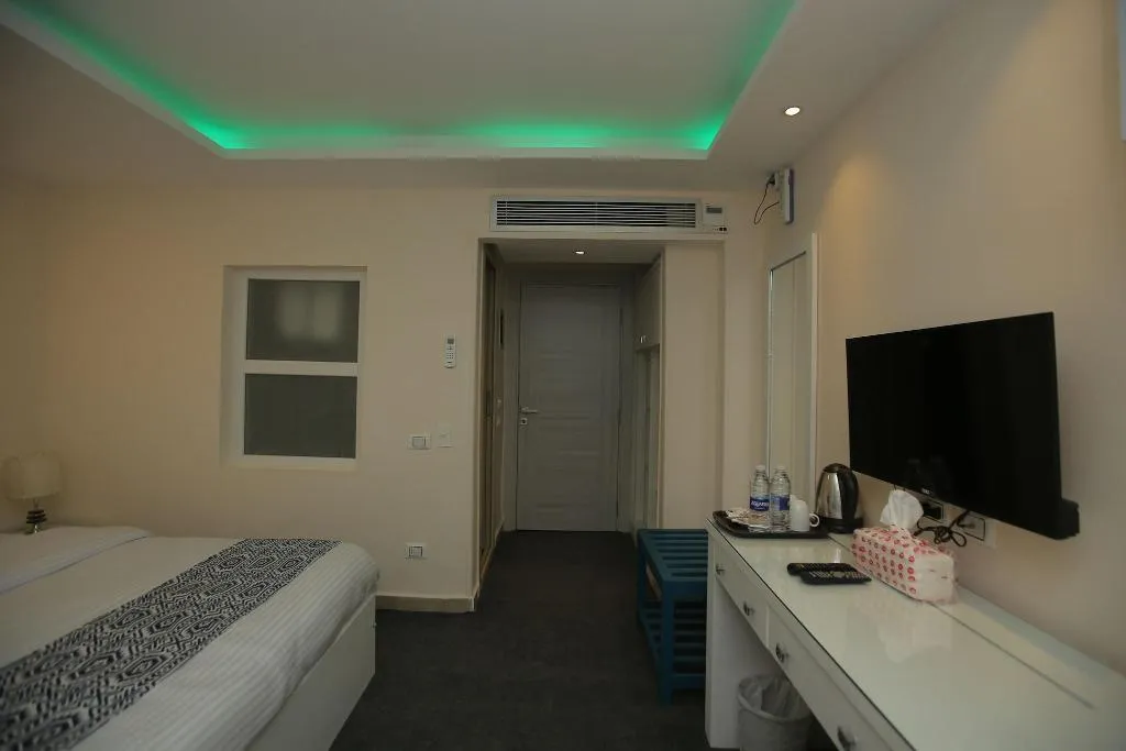Room, Turquoise Pyramids Hotel, Cairo