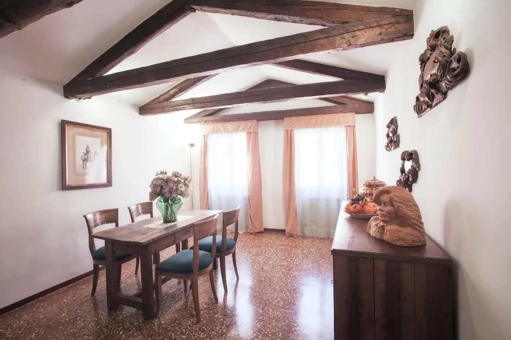APARTMENT LOFT Room, Palazzetto San Lio, Venice