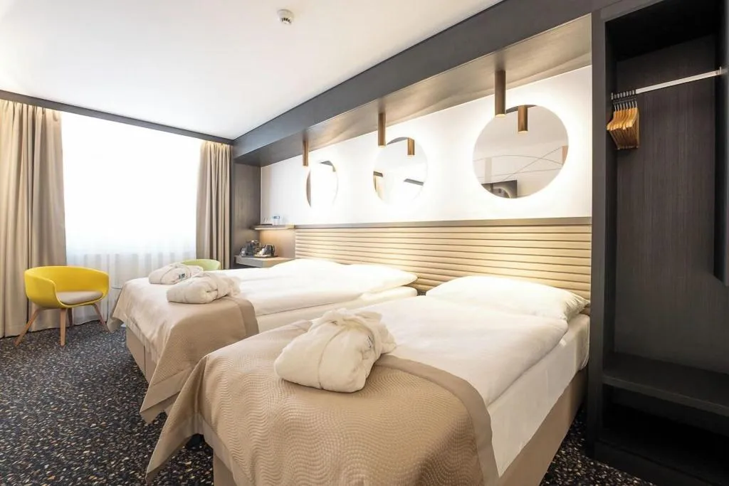 TRIPLE SUPERIOR Room, EA Hotel Embassy Prague, Prague