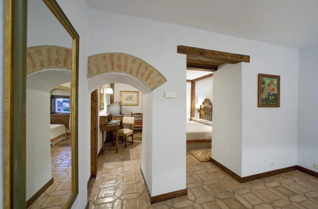 Room, Parador de Plasencia, Madrid