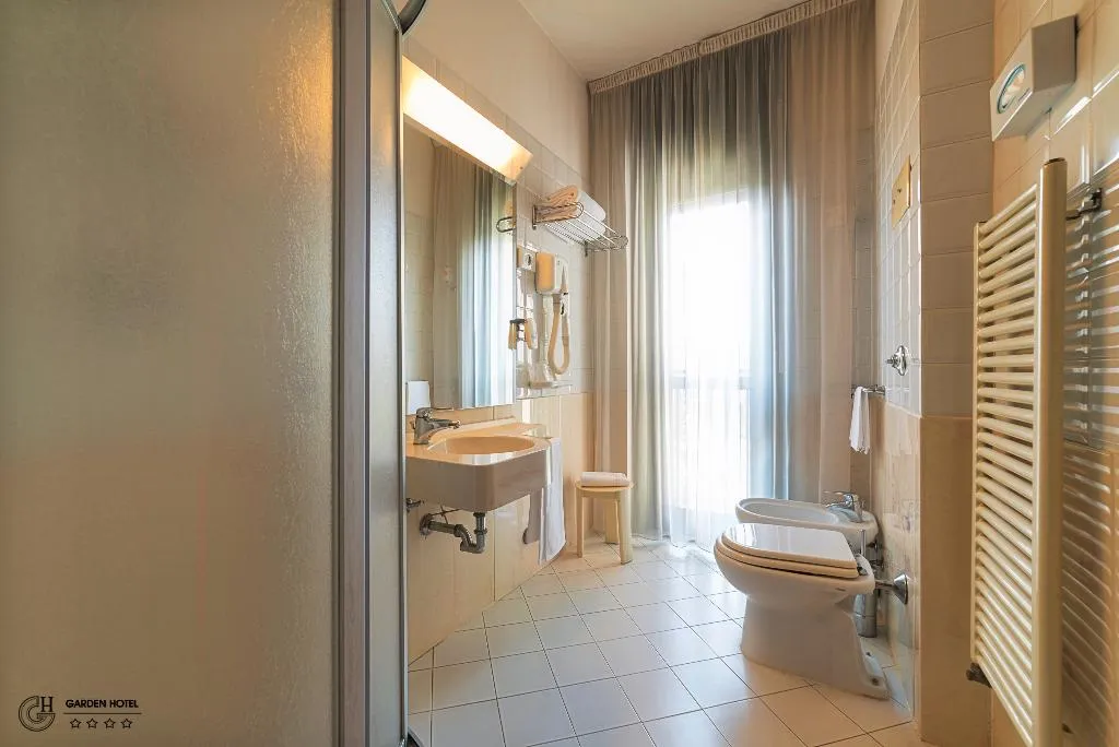 Double or Twin CLASSIC Room, Garden Hotel, Umbria