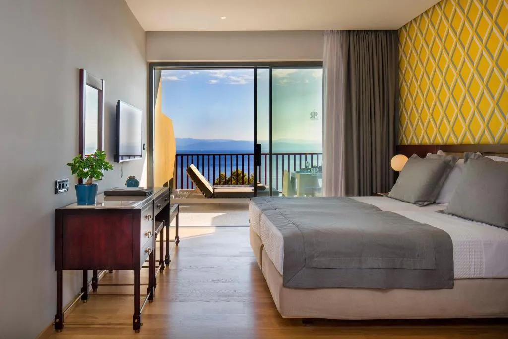 Double or Twin EXECUTIVE Room, Skiathos Palace, Skiathos