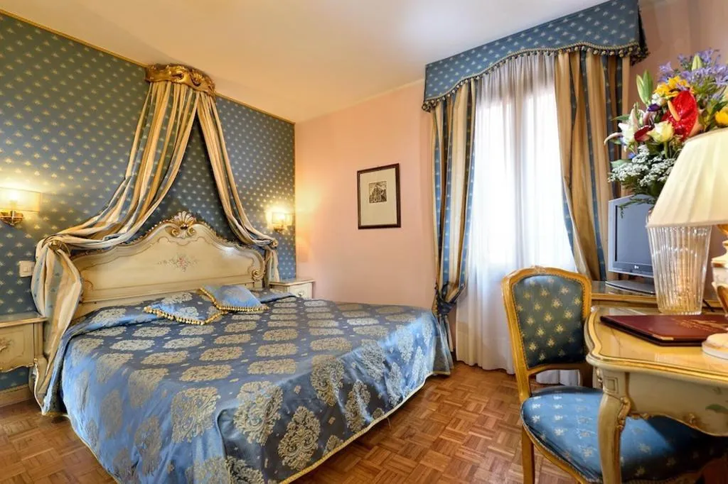 DOUBLE SUPERIOR Room, Royal San Marco, Venice