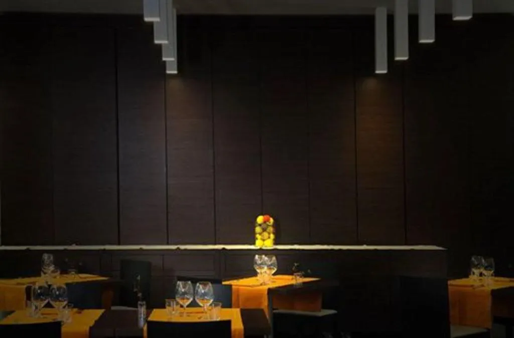 Restaurant, H2c Hotel Milanofiori, Milan