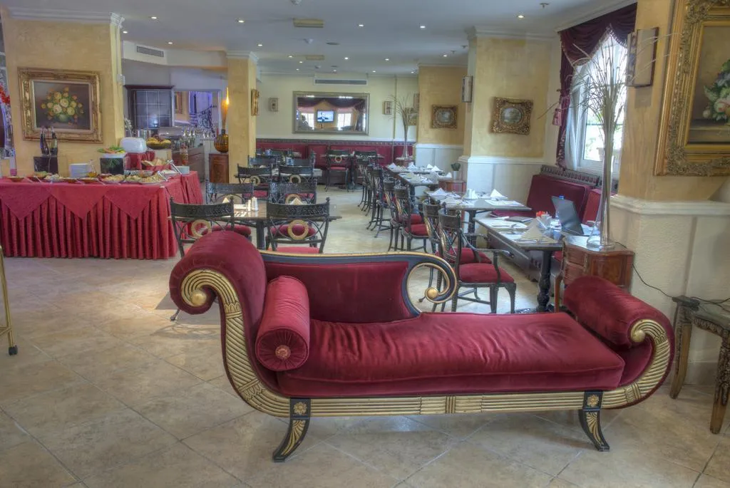 Restaurant, Al Maha Regency Hotel Suites, Dubai
