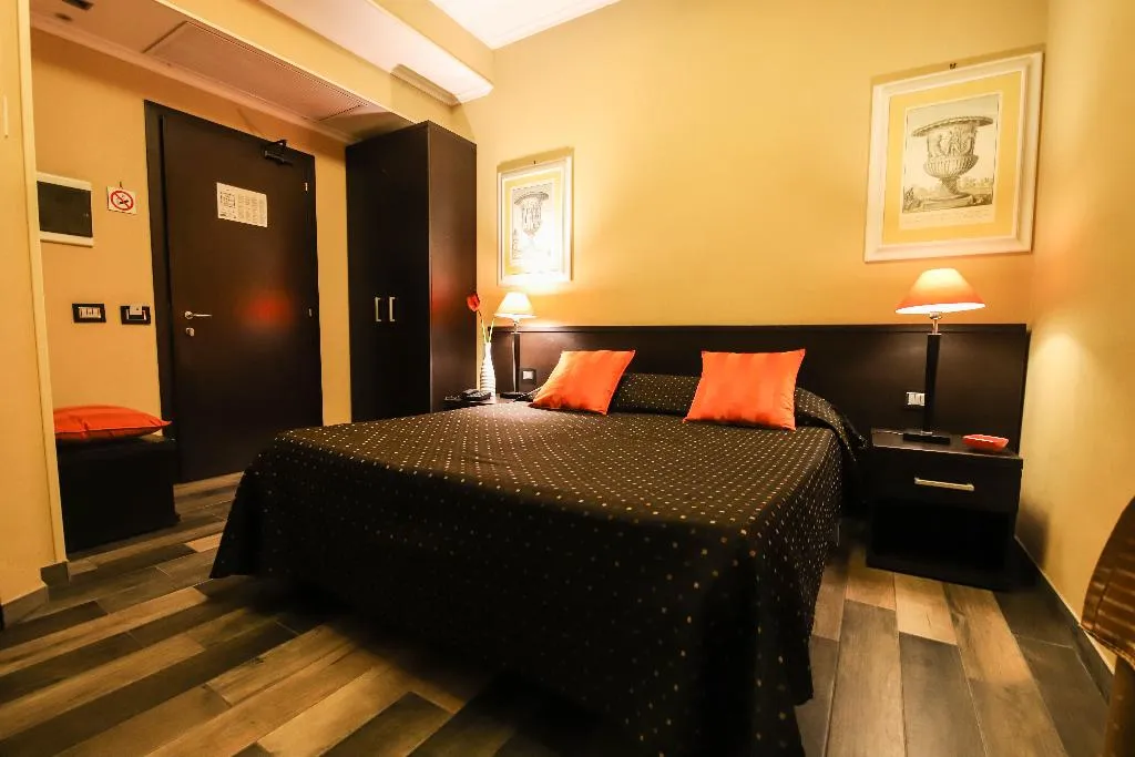 Double or Twin STANDARD Room, Latinum, Rome