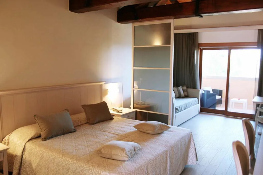 JUNIOR SUITE GARDEN VIEW Room, Hotel Marana, Olbia