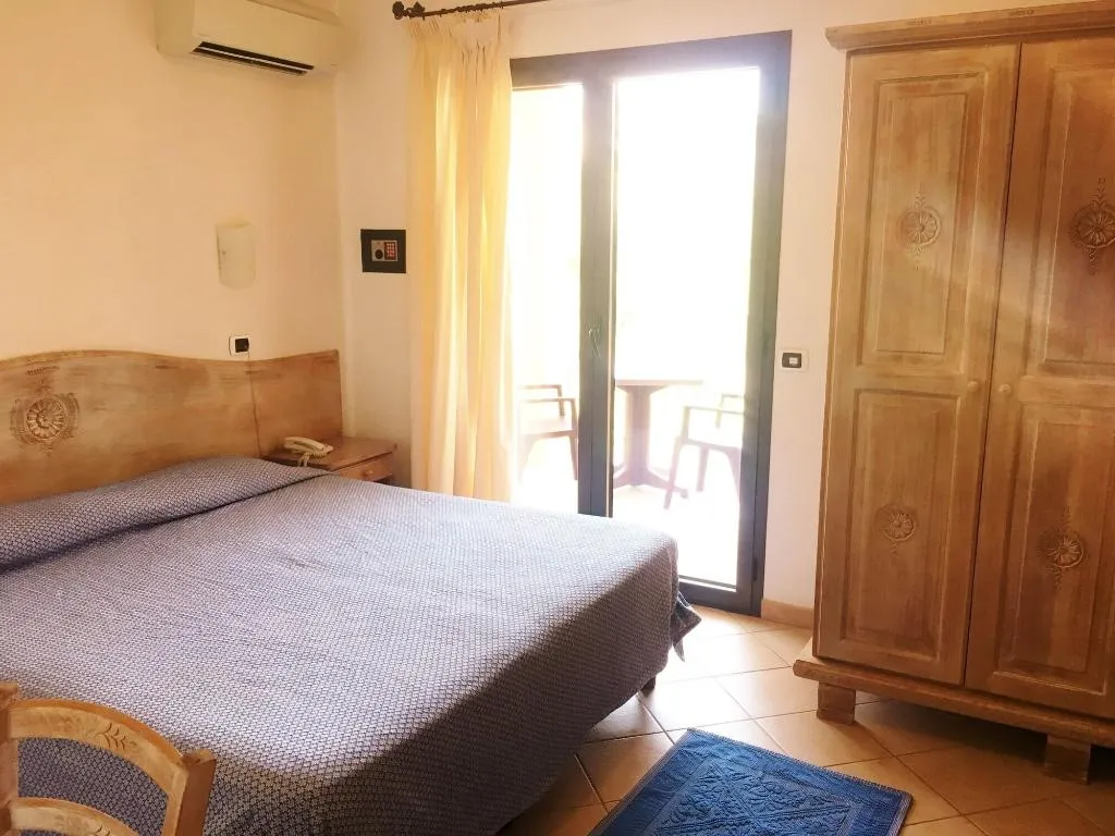 Room, Hotel Delle Isole, Olbia