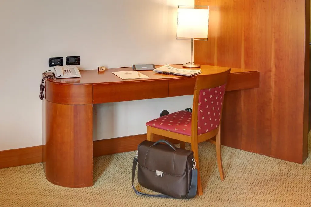 DOUBLE SUPERIOR Room, Milano Re Hotel, Milan