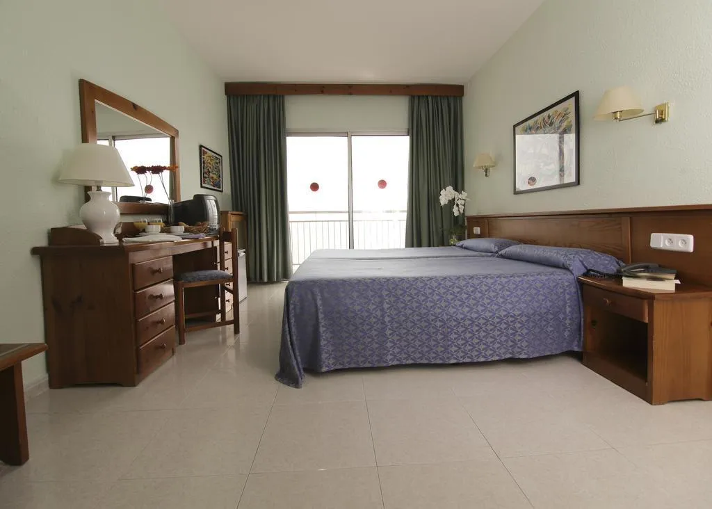 Room, Aromar, Costa Brava