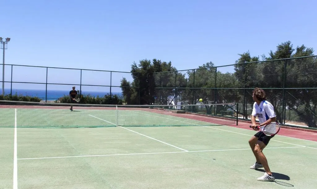 Sports and Entertainment, Mare Blue, Crete