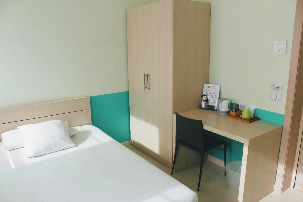 SINGLE SUPERIOR Room, Casa per Ferie Domus Helena, Rome