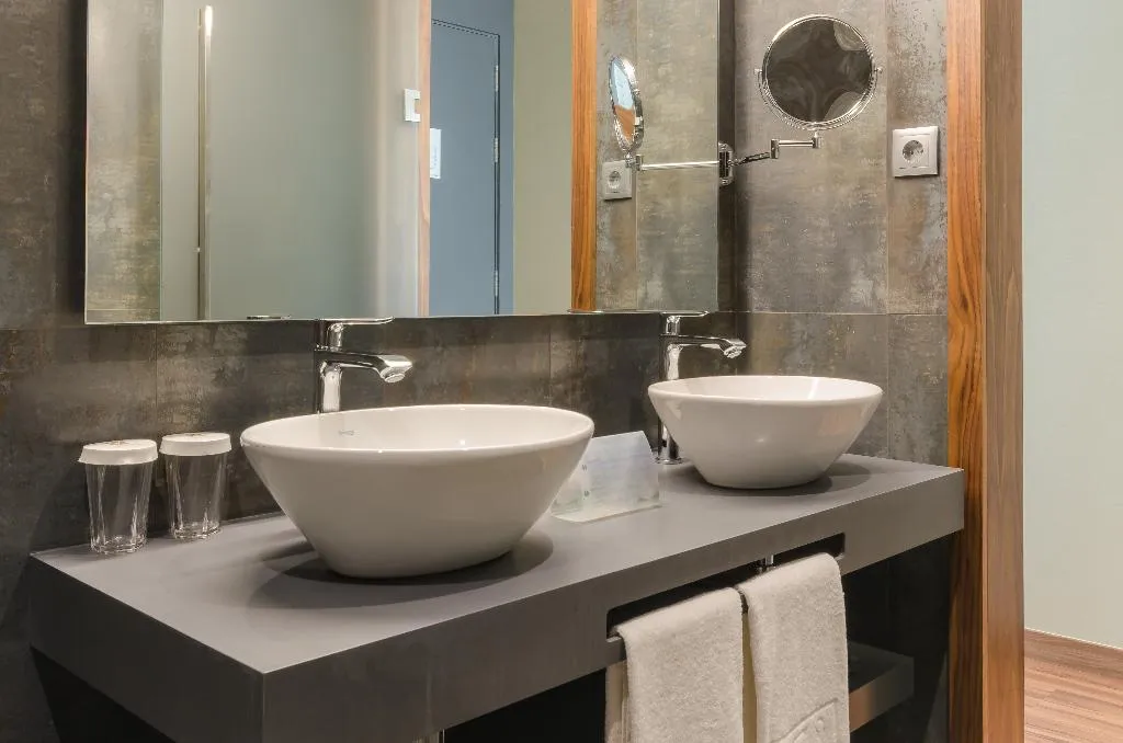 SINGLE STANDARD Room, Vincci Liberdade, Lisbon