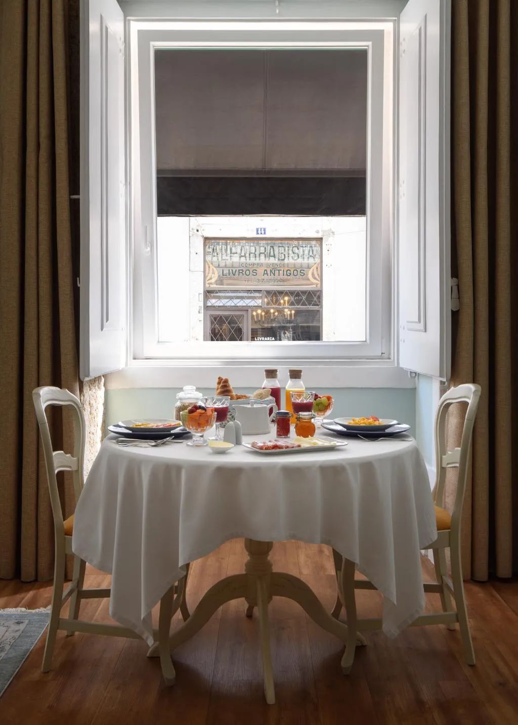 SUITE STANDARD Room, Alecrim Ao Chiado, Lisbon