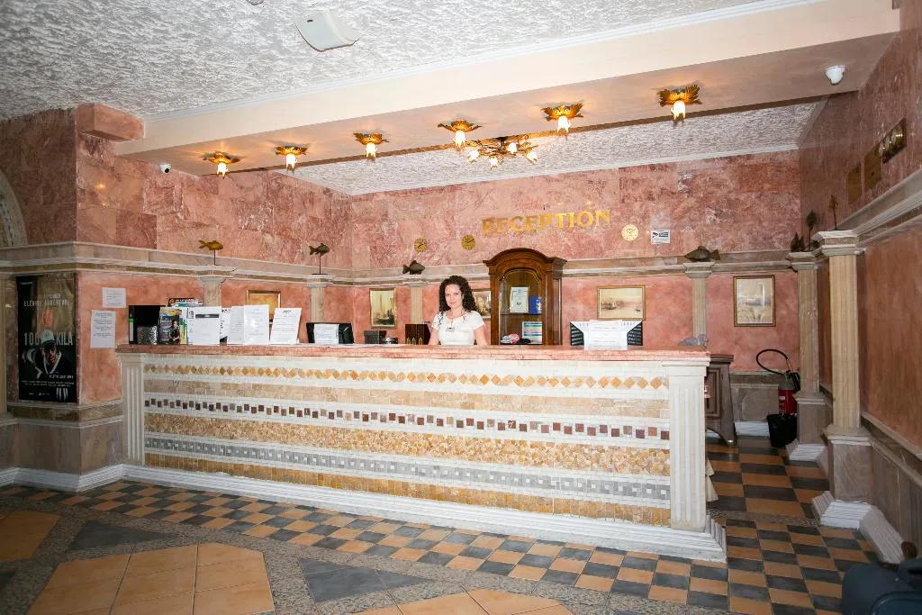 Lobby, Andalucia Beach, Bourgas
