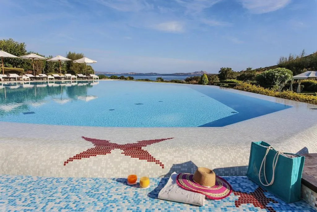 Pool, L'Ea Bianca Luxury Resort, Olbia