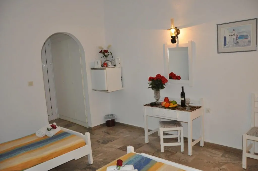 Room, Alexandra Rooms, Crete