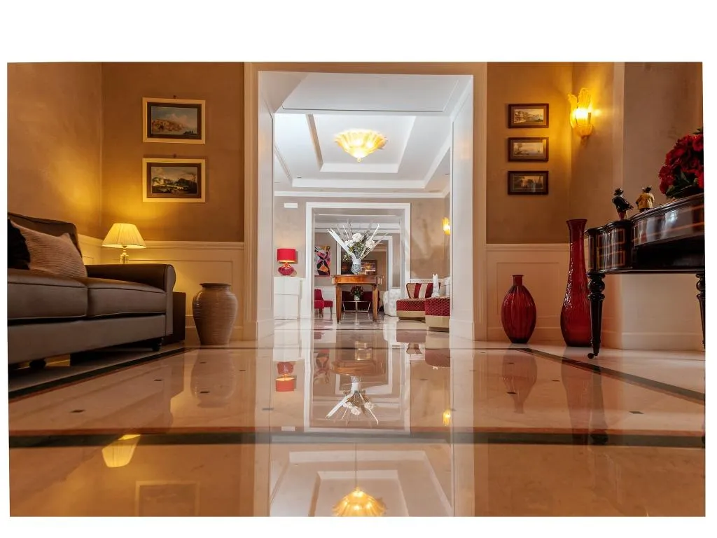 Lobby, Hotel San Pietro, Naples