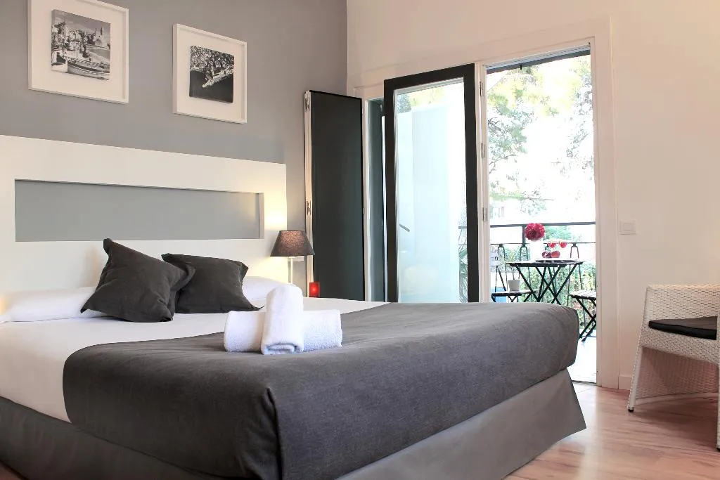 Double or Twin WITH TERRACE Room, Sitges, Costa Brava