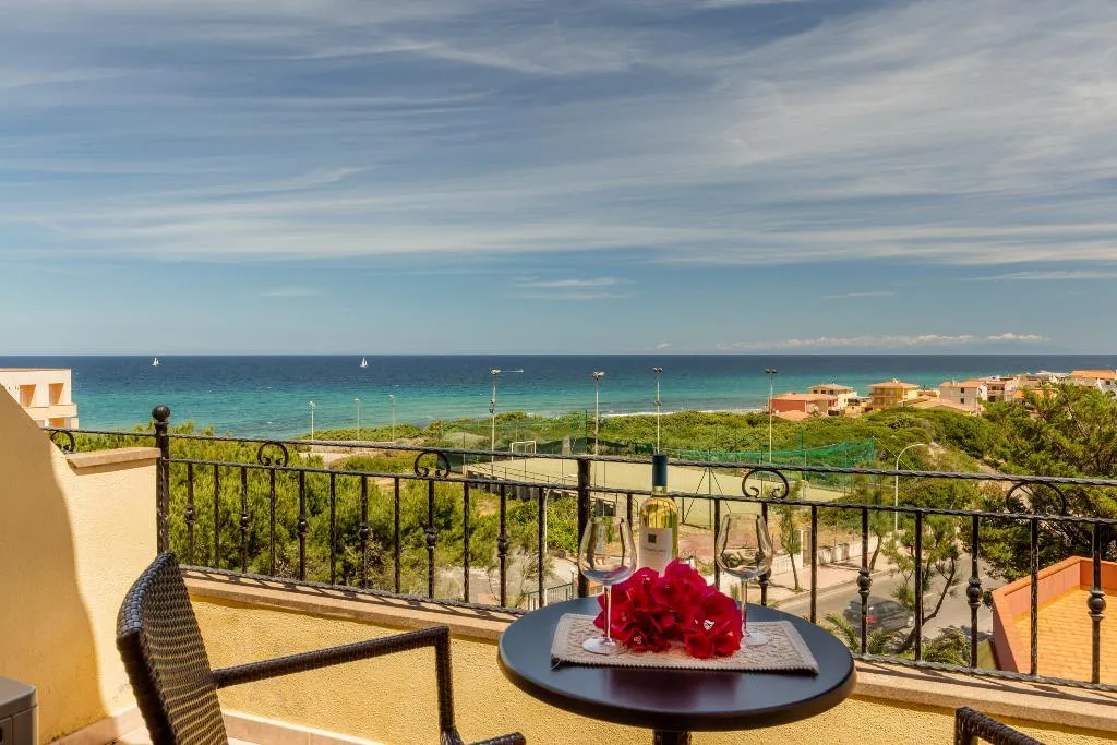 Double or Twin SEA VIEW WITH TERRACE Room, Rosa dei Venti, Cagliari
