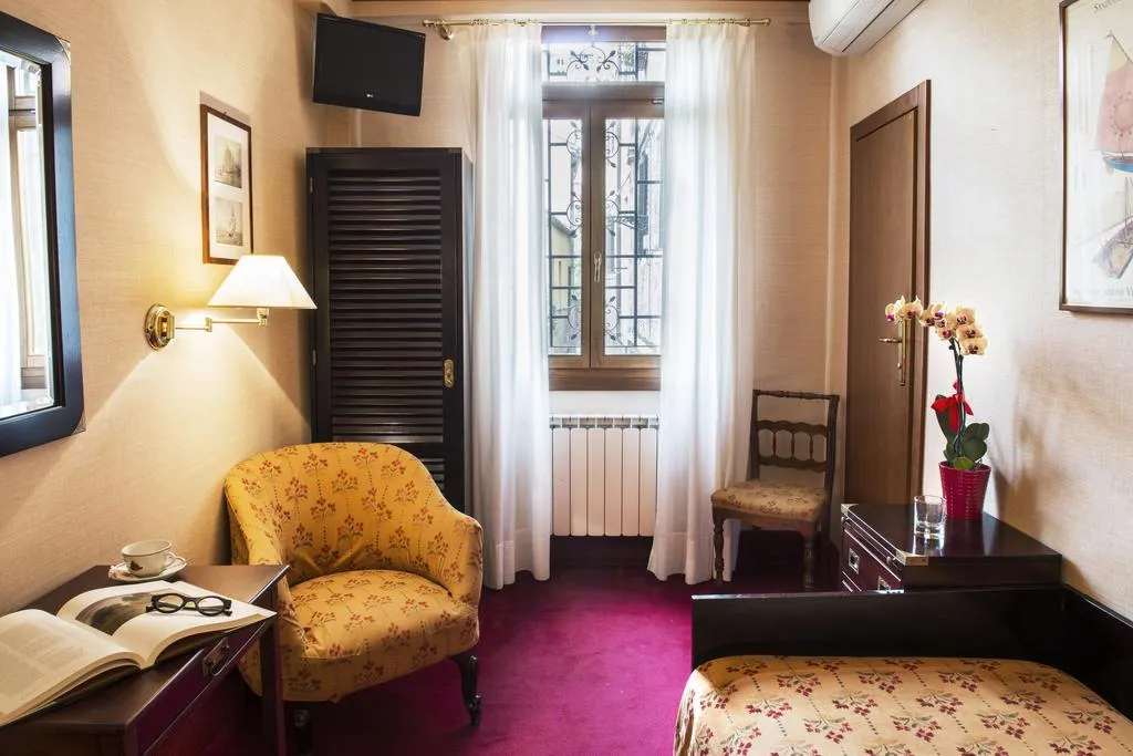 SINGLE STANDARD Room, Agli Alboretti, Venice