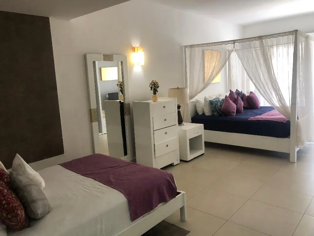 SUITE THREE BEDROOMS WITH PRIVATE POOL Room, Aldea Thai by oceanfront, Playa Del Carmen