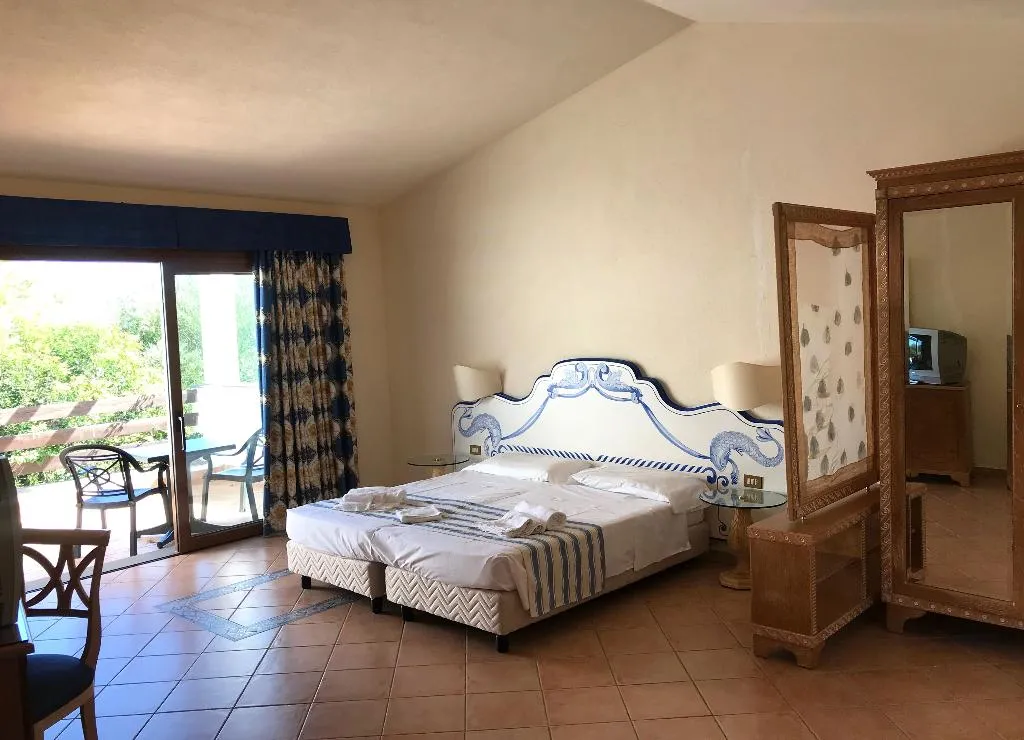 DOUBLE STANDARD Room, Club Esse Palmasera Il Borgo, Olbia