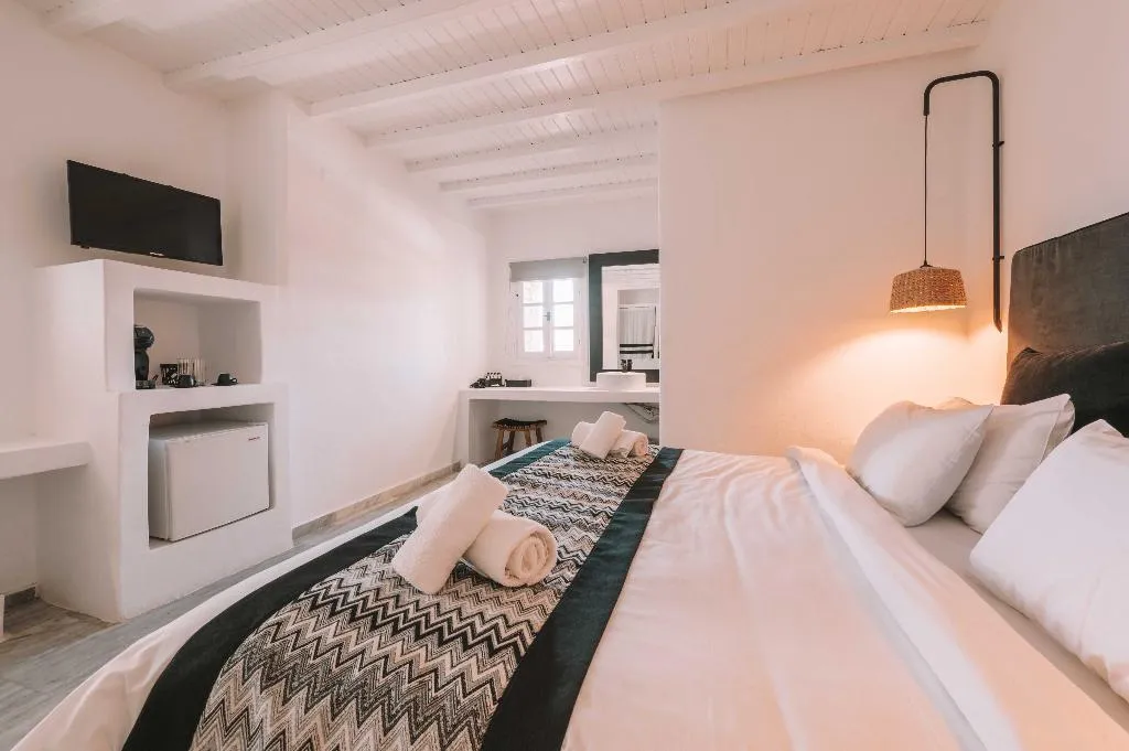 FAMILY ROOM STANDARD Room, Mr & Mrs White Mykonos, Mykonos