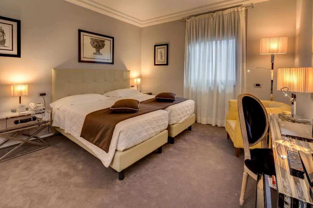 DOUBLE SINGLE USE CLASSIC Room, Roma, Florence