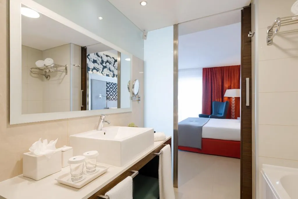 DOUBLE DELUXE Room, AX The Palace, Malta